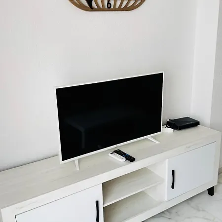 Room City Estepona Los Aticos *